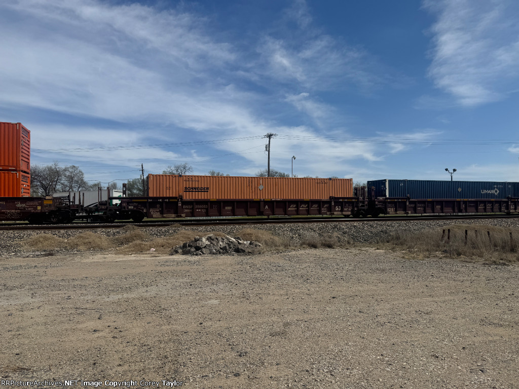BNSF 256053